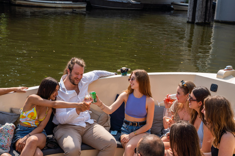 Amsterdam: Day Drinking Boat with Unlimited Drinks & Mimosas