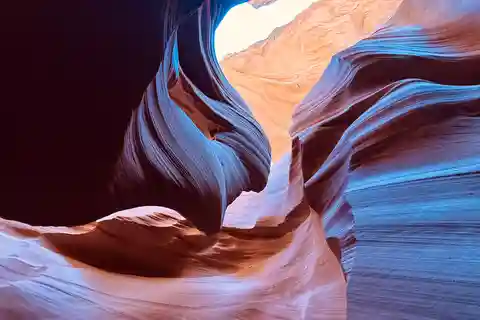 Vegas: Antelope Canyon, Horseshoe Bend w/ Lake Powell