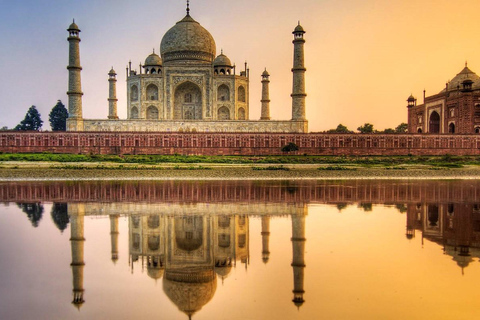 Amazing Sunrise Taj Mahal and Agra Fort Tour From Delhi