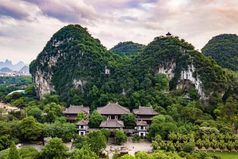 Guilin: Private Customized Tour of City's Top Sights Private Tour including Entry tickets and lunch