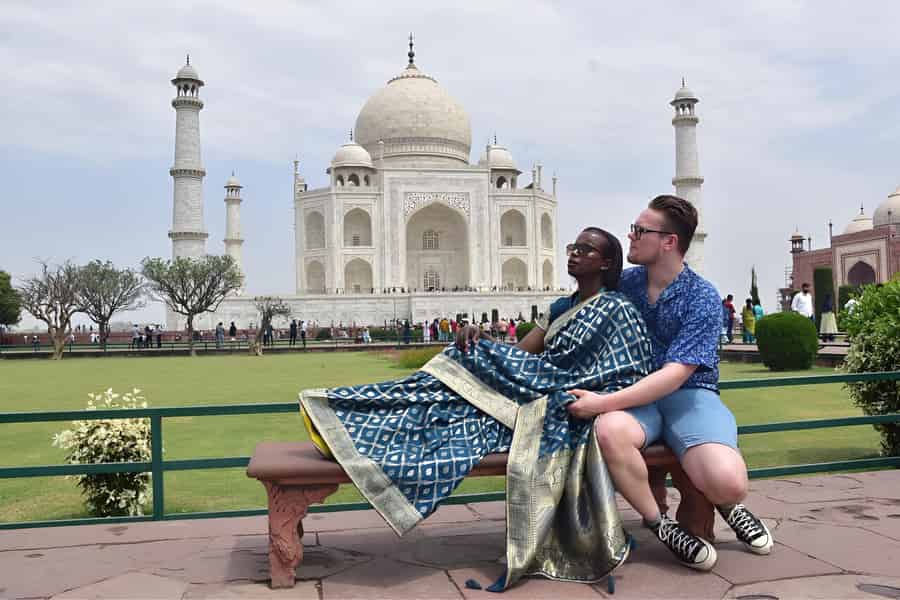 Von Jaipur: Taj Mahal, Agra Fort & Baby Taj private Tour. Foto: GetYourGuide
