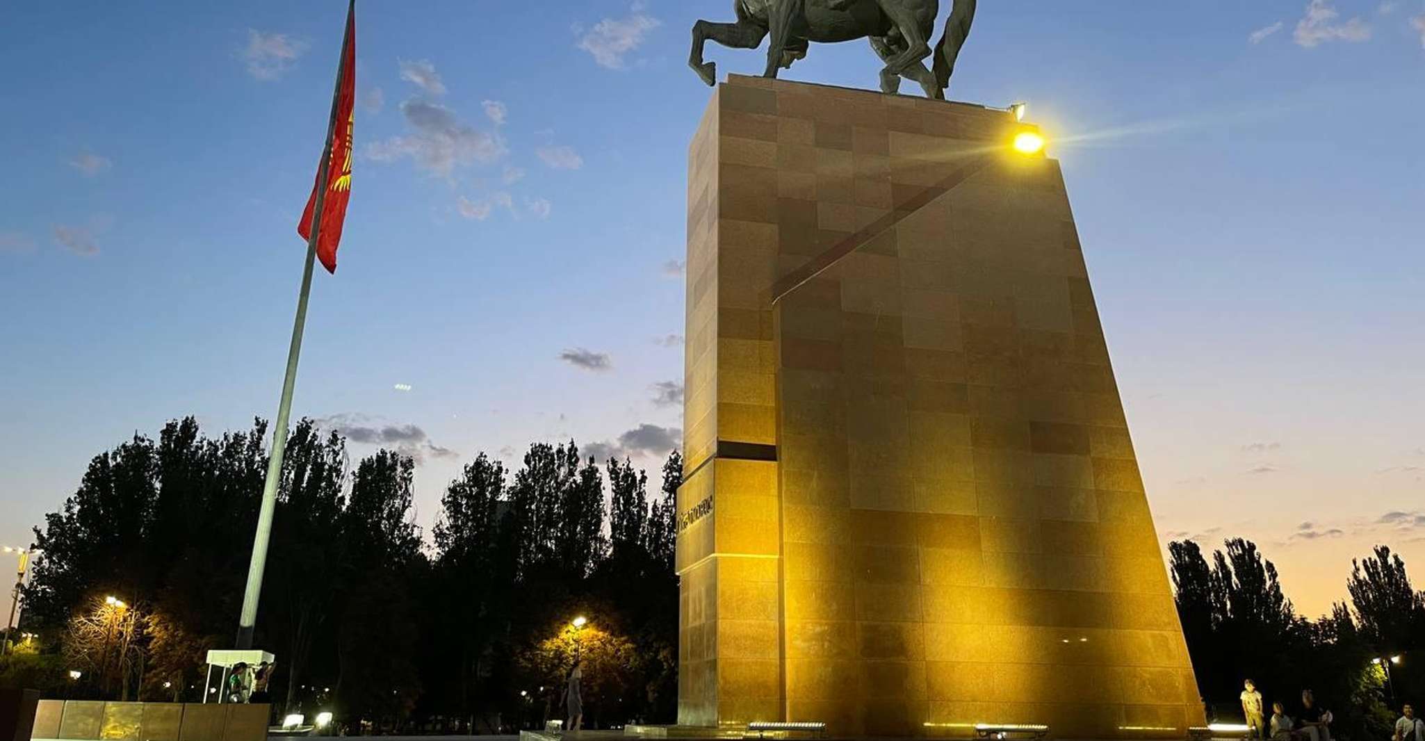 Burana Tower & Bishkek City (History, Buildings & Statues) - Housity