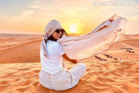 Excursión de 3 días al desierto de Merzouga desde Marrakech Excursión a camello