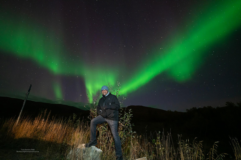 Tromsø:Northern Lights Tour with Photo and Suits.Local Guide Tromsø: Northern Lights Tour with Photos and Warm Suits