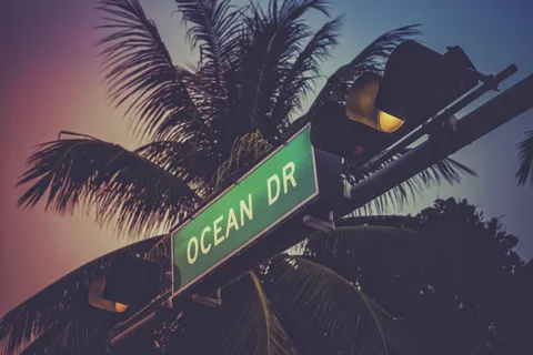 Barrundtur på Miami Beach: Art Deco & Neonljus med historiker