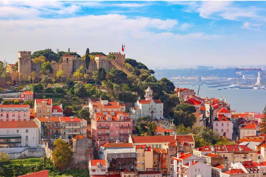 Lissabon: Altstadt Tuk-Tuk Tour.. Foto: GetYourGuide