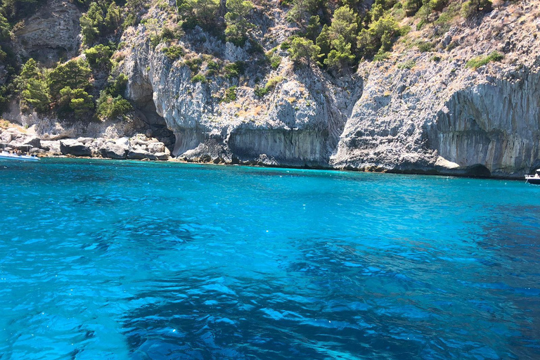 Boat tour of Capri from Nerano/Positano/Praiano (Copy of) Boat tour of Capri from Amalfi Coast