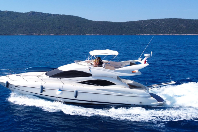 Bodrum: Prywatna wycieczka jachtem o zachodzie słońca w Bodrum 46 ft.Bodrum: Prywatna wycieczka jachtem o zachodzie słońca w Bodrum, 46 stóp.