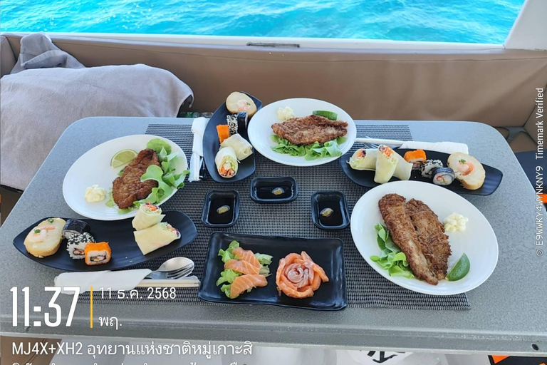 Similan Catamaran Small Group Day Tour From Phuket/Khao Lak