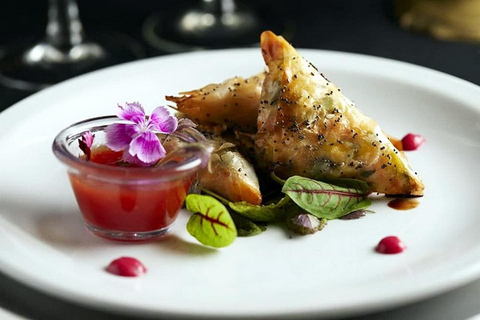 بوينس آيرس: عرض كارلوس جارديل تانجو مع عشاء اختياريبوينس آيرس: عشاء وعرض كارلوس جارديل تانجو لكبار 