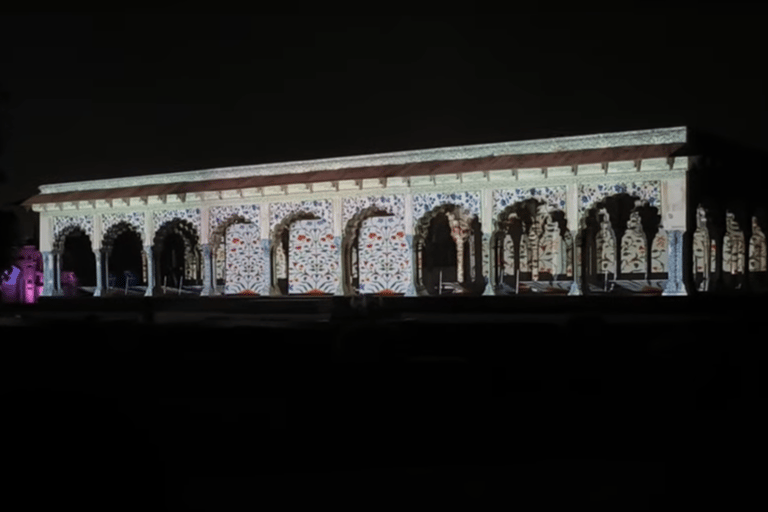 Agra: Evening Agra Fort Light and Sound Show Guided Tour