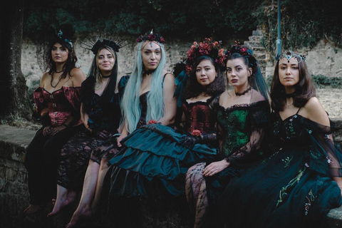 Luxembourg: Vintage & Gothic Photoshoot Experience