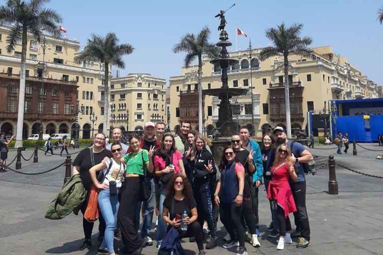 Lima: Historic Center Walking Tour with Guide
