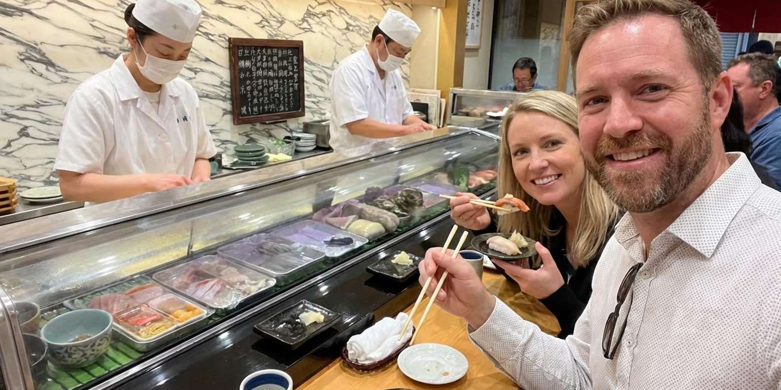 Toyosu fish market tour — tuna auction, wholesale hall and Tsukiji outer market — image 7
