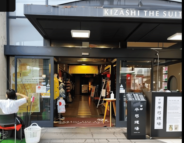 Kyoto: Gion District Evening Kyudo Archery Experience