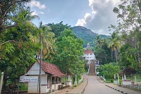 Kandy; Excursion to visit Matale Alu Viharaya & Hindu Kovil