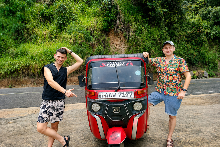Ella: Hidden Trails Tuk-Tuk Tour with Waterfalls
