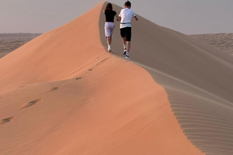 Muscat: Desert Sunset &amp;Wadi Bnai Khalid Dagsutflykt + lunch