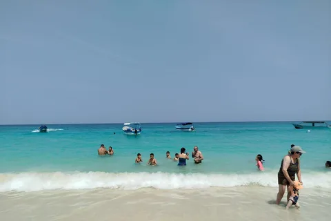 Cartagena: Transporte para a ilha Barù Playa Blanca