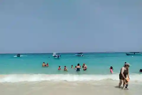 Cartagena: Transporte para a ilha Barù Playa Blanca