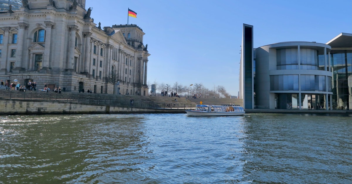 Berlin: 1 Hour Electric Boat Cruise Near Museum Island · berlin