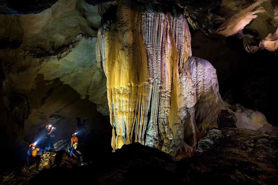 Cha Loi Cave Adventure Tour 