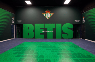 Sevilla: Real-Betis-Tour im La Cartuja Stadion