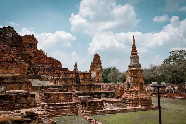 Da Bangkok: Tour pomeridiano della serenità e giro in barca di Ayutthaya2 Giorni 1 Notte