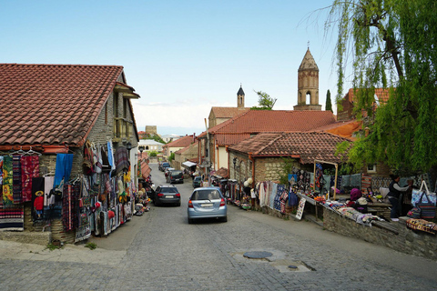 Tbilisi: 5-Day Guided Tour with Wine Tasting and Transfers