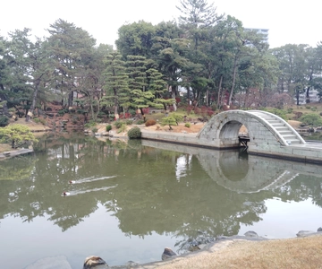Hiroshima: Jardim Shukkei-en com guia local 90min