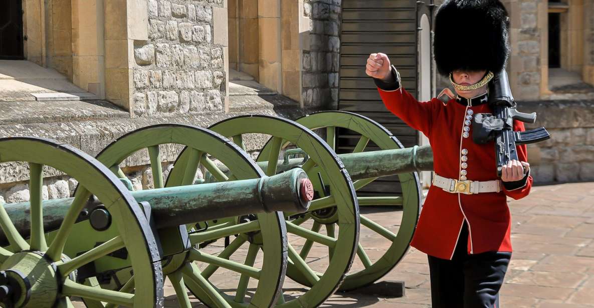 Unlocking History: Tower of London & Crown Jewels Tickets
