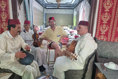 From Cádiz: Tangier Day Trip with Ferry, Lunch & Local Guide