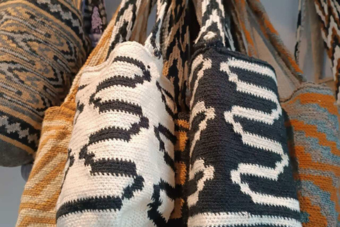 The Legacy of the Backpack: Ancestral Kankuamo Experience - Weaving