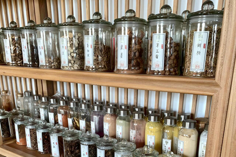 广州：现代化、市场、糖水、寺庙和小袋DIY西班牙语/法语/意大利语/日语/韩语/俄语导游