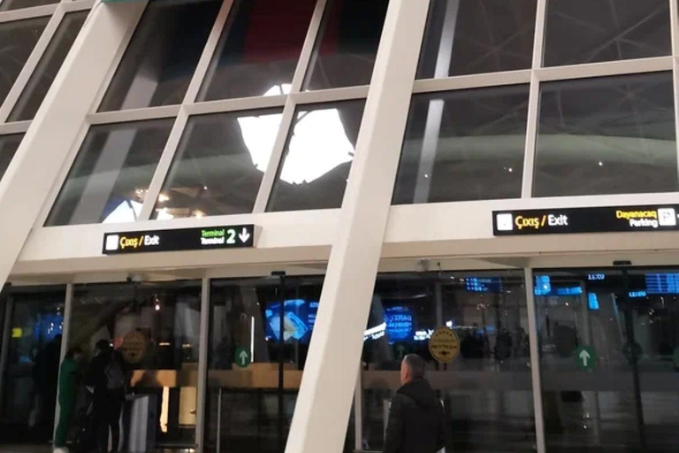 Heydar Aliyev Airport: Bus Transfer to/from Baku