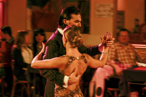 Buenos Aires: Viejo Almacen Tango Show, Dinner, & Transfers Viejo Almace Show & Dinner VIP