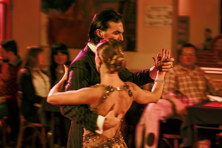 Buenos Aires: Viejo Almacen Tango Show, Dinner, & Transfers Viejo Almace Show & Dinner VIP