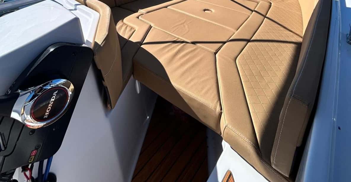 Afbeelding 2 van Beaulieu-sur-Mer: 1 uur boot huren zonder vaarbewijs