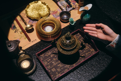 Shanghai: Interactive Royal Dynasty Immersive Feast Ticket SVIP Seat (First Row)