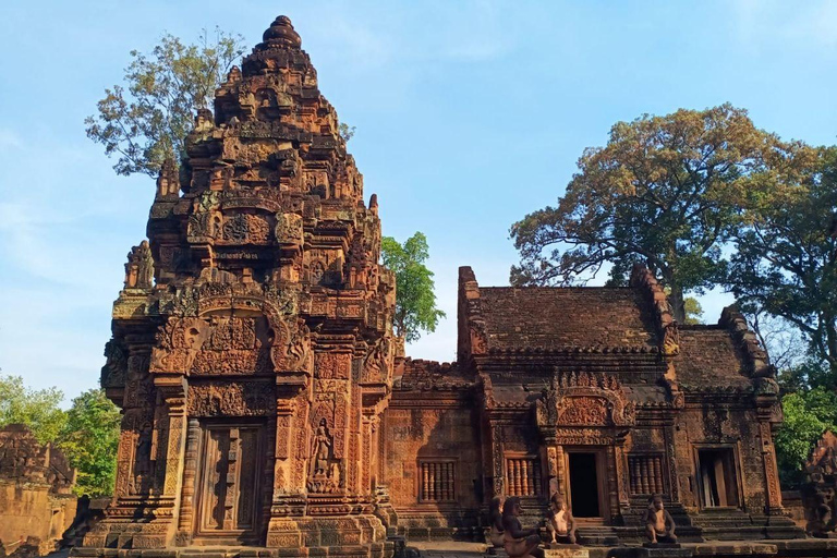 Siem Reap : Visite d&#039;Angkor Wat et du temple de Banteay Srei