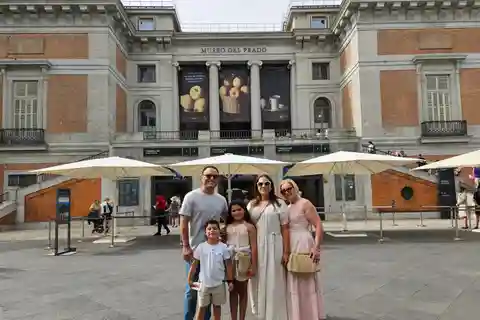 Madrid: Prado-museon lapsiystävällinen kierros yksityisoppaan kanssa.