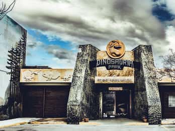 Prywatna wycieczka z Rethymno do parku dinozaurów i Cretaquarium