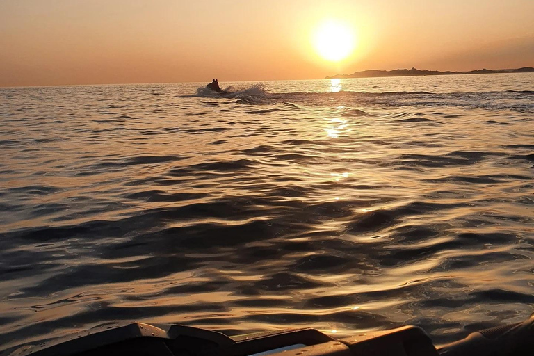 Marseille: Jet ski tours from Châteauneuf-les-Martigues Option 4: 3-hour hike – L'Escapade, Marseille & Côte Bleue