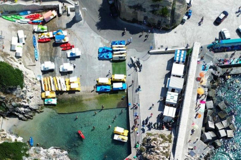 Castro: a boat tour through caves and crystal clear waters Castro: 2-hour boat tour through caves and crystal clear waters