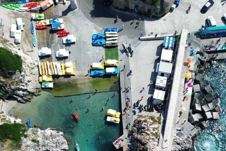 Castro: a boat tour through caves and crystal clear waters Castro: 2-hour boat tour through caves and crystal clear waters