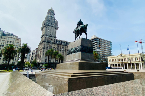 Montevideo Visite privée sur mesure (SUV électrique ou BMW)