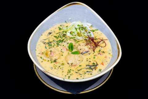 Jantar e Luzes - Cruzeiro noturno em Budapeste