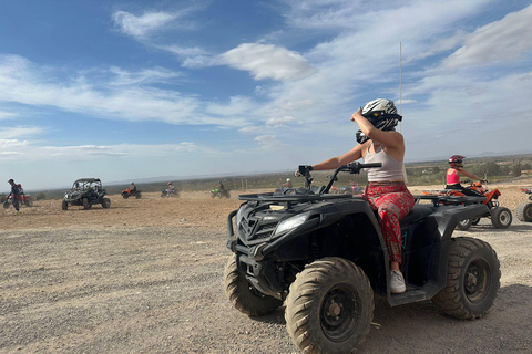 Marrakech: Safari por el desierto con cena, espectáculos y paseo en camelloSafari con paseo en quad y cena