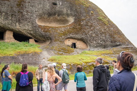 Athens: Meteora Monasteries & Caves Day Trip & Lunch Option Shared Tour in English with Bus Transfer from Athens