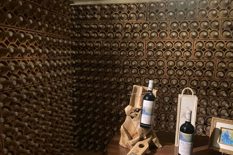Alicante: Winery Tour with Wine Tasting and Snacks